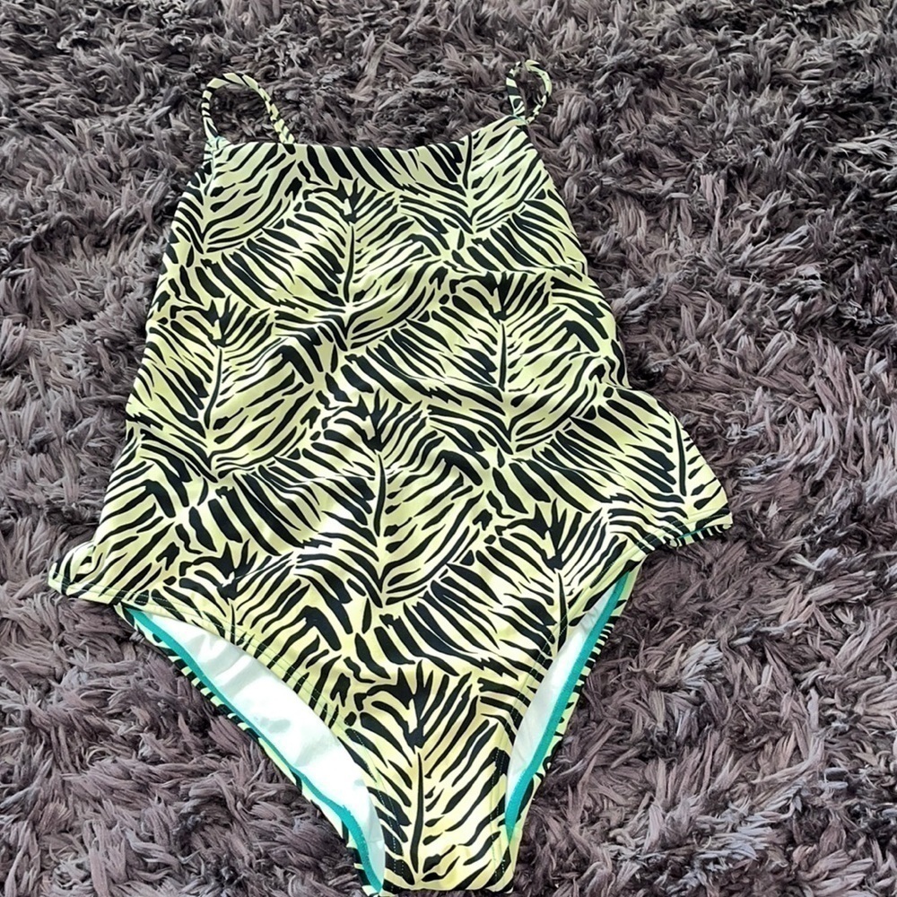 Victoria’s Secret one piece bathing suit size Large